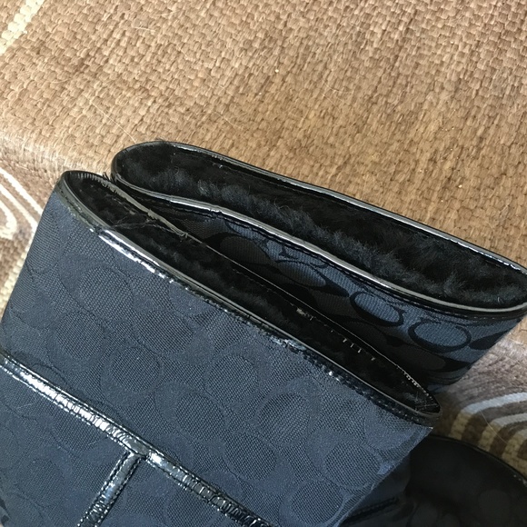 COACH Black Boots warm and cozy! 35 5.5 - Picture 3 of 4